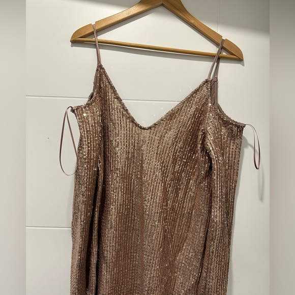 Zara rose gold sequin dress. New with tags. - Picture 2 of 4